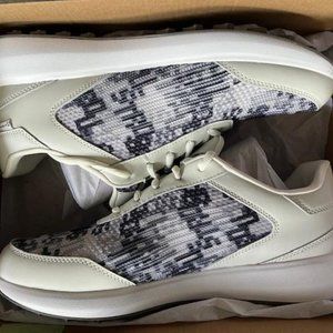 NWT Stroll Camo golf shoes 10.5